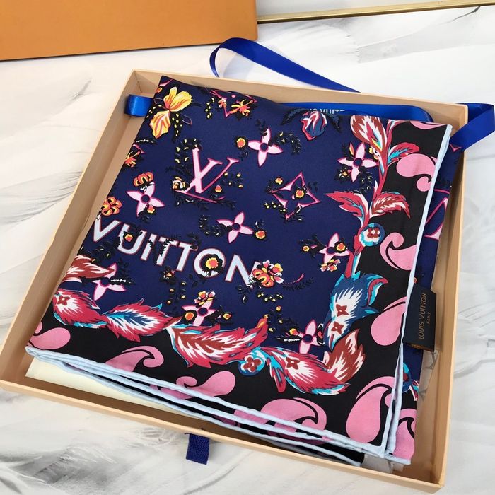 Louis Vuitton Scarf LVS00108